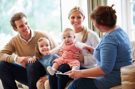 رفتار صحیح والدین با پرستاران کودک در خانه