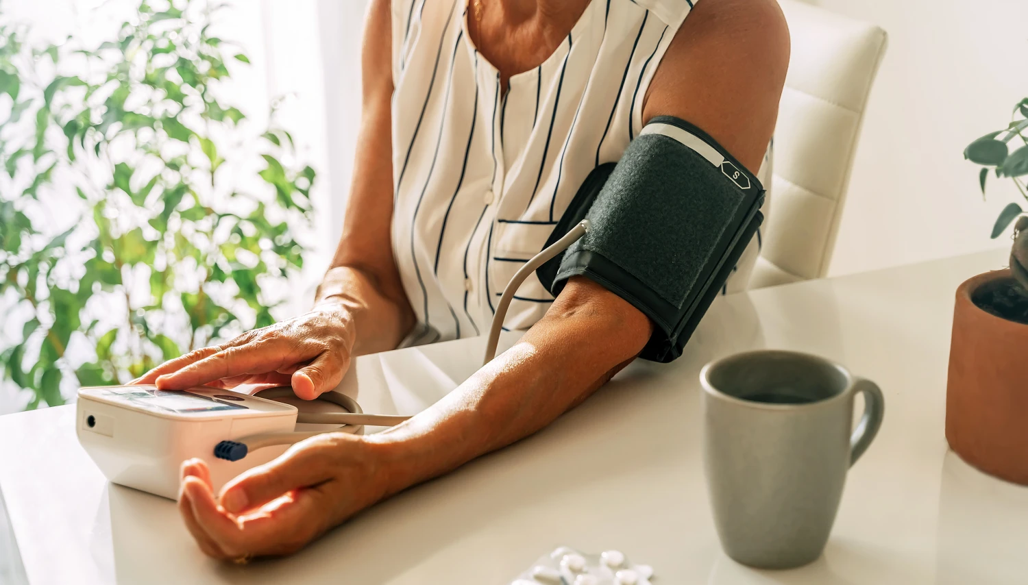 بهترین زمان گرفتن فشار خون