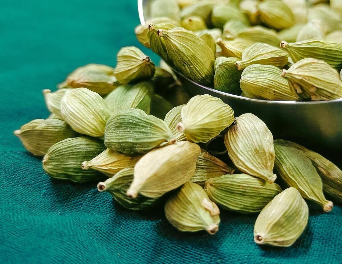 فواید مصرف هل